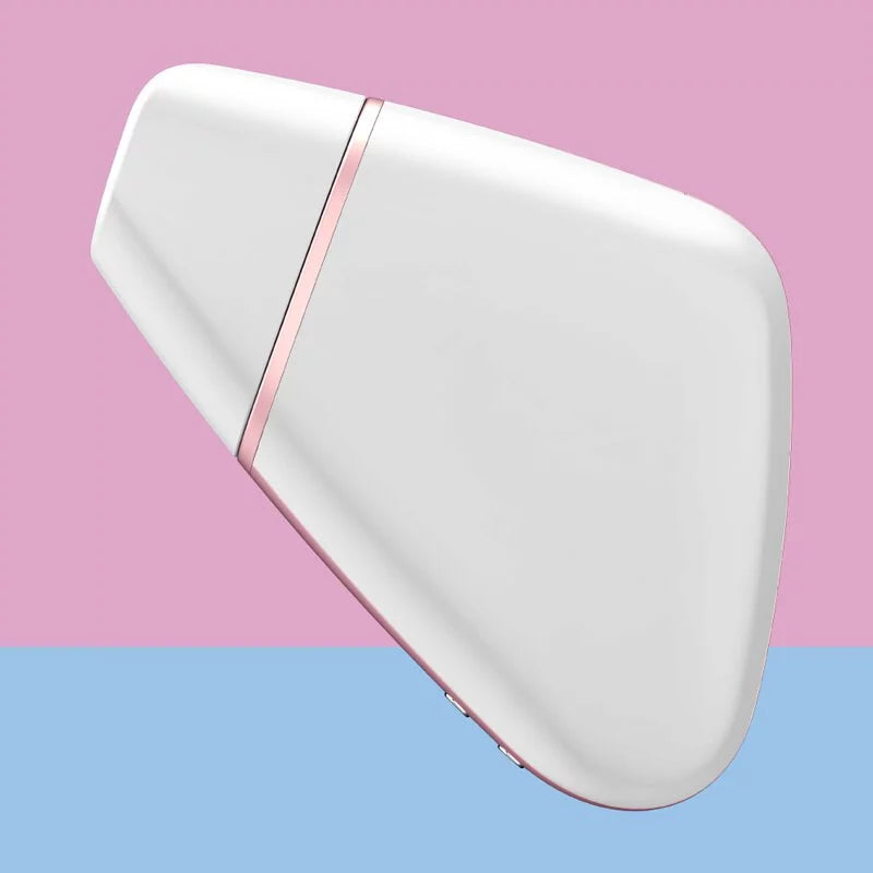Satisfyer Love Triangle 智慧吸吮震動器｜CES得獎手機APP遙控便攜款（白色） - Luvlab